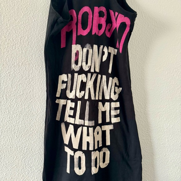 ROBYN Concert Tunic/Tank “MY ___ IS KILLING ME” - Picture 5 of 6